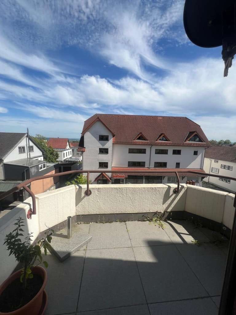 Immobilie in Gäufelden - Wohnen auf zwei Ebenen: 2-Zimmer-Maisonette mit Balkon & TG-Box zum attraktiven Kaufpreis! - Bild 0