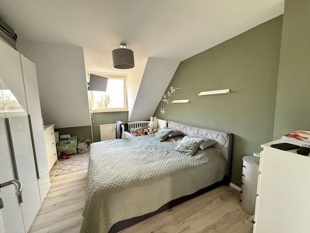 Immobilie in Uhldingen-Mühlhofen - Ein Zuhause zum Wohlfühlen: 4-Zimmer-Maisonette in ruhiger Wohnlage mit PKW-Stellplatz & Tiefgarage - Bild 2