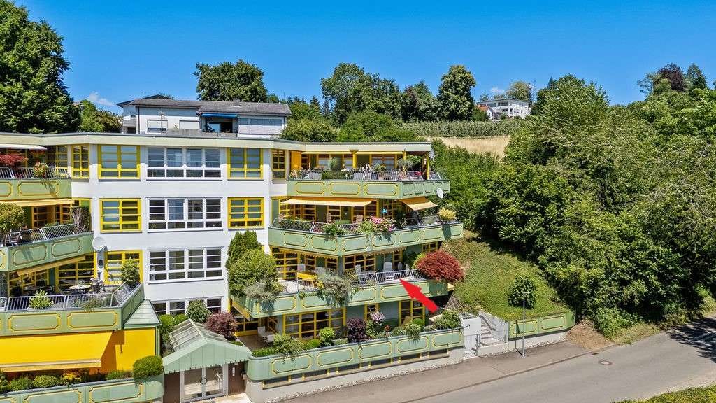 Immobilie in Tettnang - Sonnige, großzügige Wohnung mit traumhaftem Alpenblick, Terrassengarten und Aufzug - Bild 3
