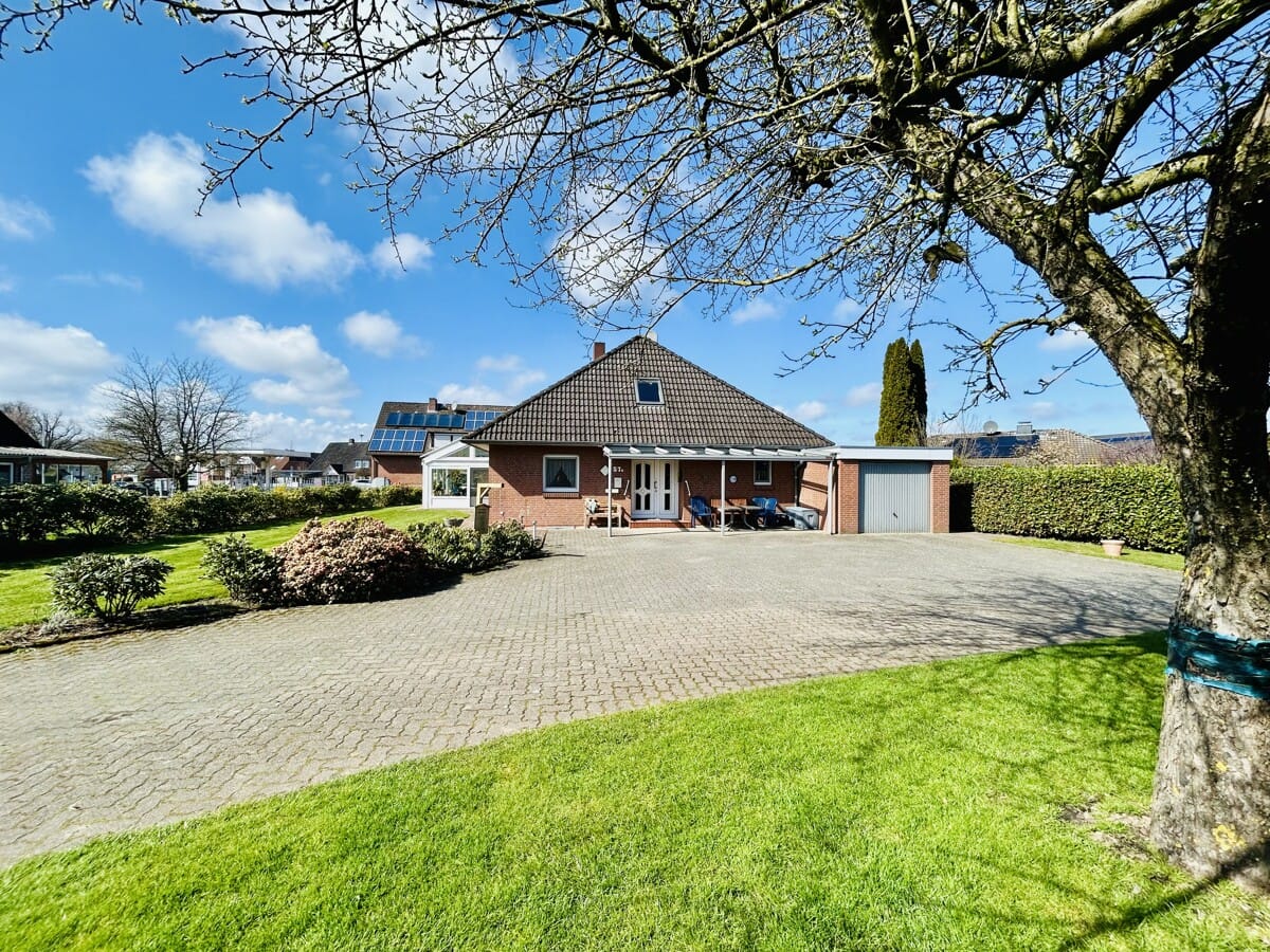 Immobilie in Fredenbeck - Wohlfühlen auf einer Ebene! Bungalow im Herzen von Fredenbeck - Bild 0