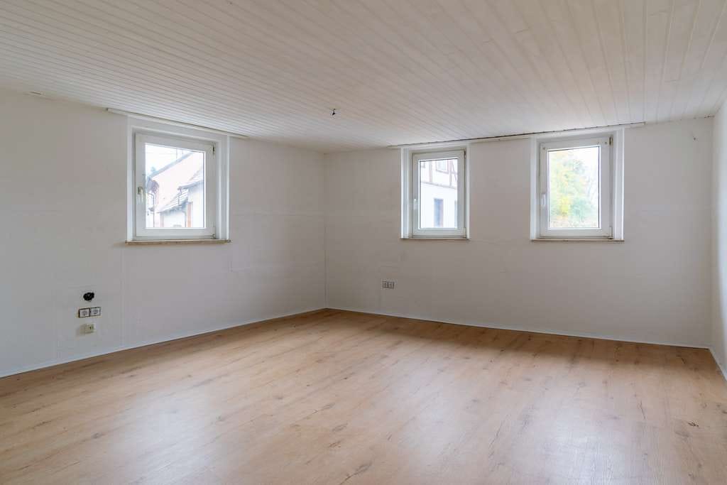 Immobilie in Krautheim - Zwei charmante Stadthäuser mit Potenzial im Herzen von Krautheim - Bild 3