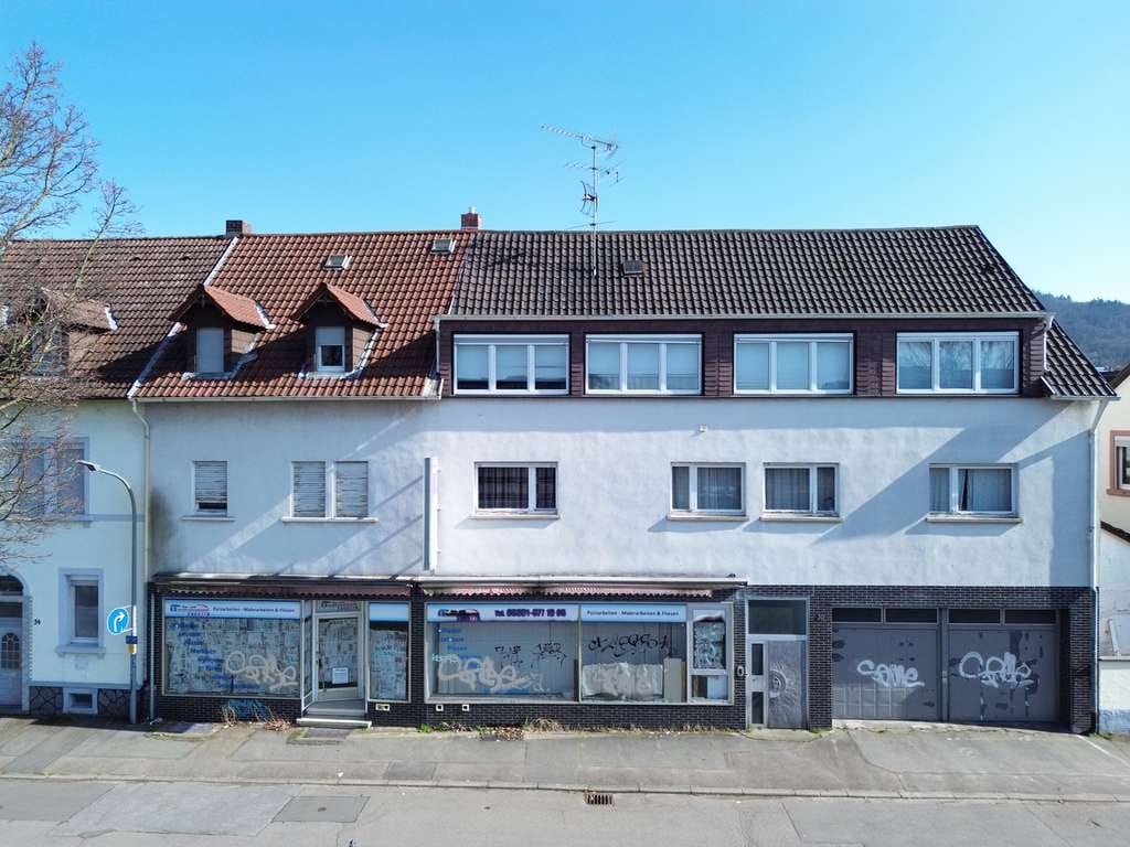 Immobilie in Weinheim - Vom Bestand zum Renditeobjekt – Projektentwicklung mit genehmigter Wohnraumschaffung - Bild 0