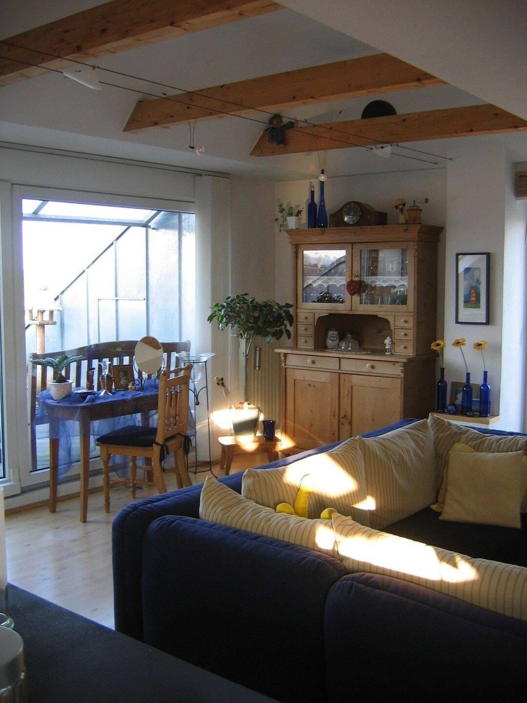 Immobilie in Schwalmtal - Vermietete Dachgeschosswohnung mit Loggia - Bild 1