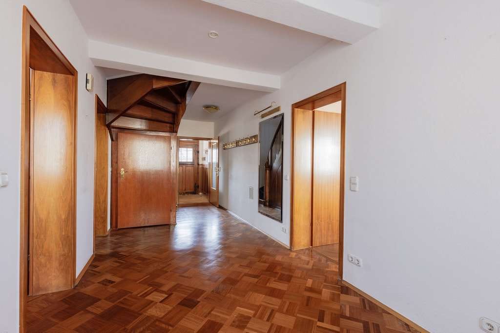 Immobilie in Lollar - Wohnhaus mit Charakter auf historischer Hofreite in Lollar - Bild 4
