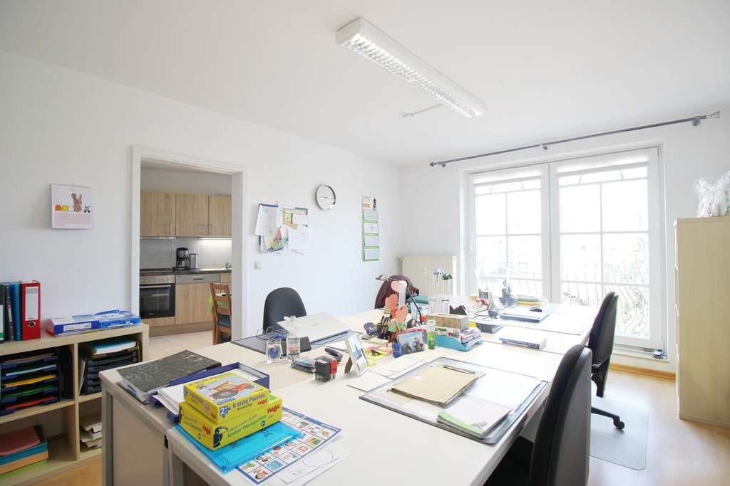 Immobilie in Ribnitz-Damgarten - Dachgeschosswohnung in zentraler Lage in Ribnitz!!! - Bild 2