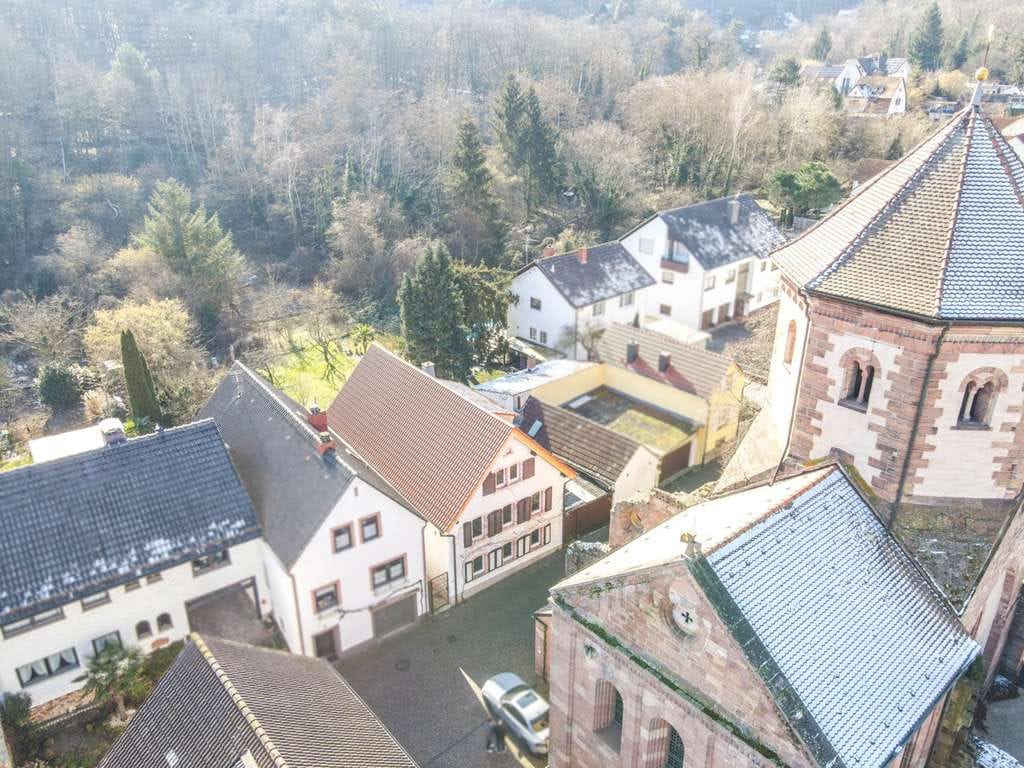 Immobilie in Bad Dürkheim - Altbaujuwel entkernt – starten Sie Ihr Wohnprojekt in Dürkheim/Seebach! - Bild 1