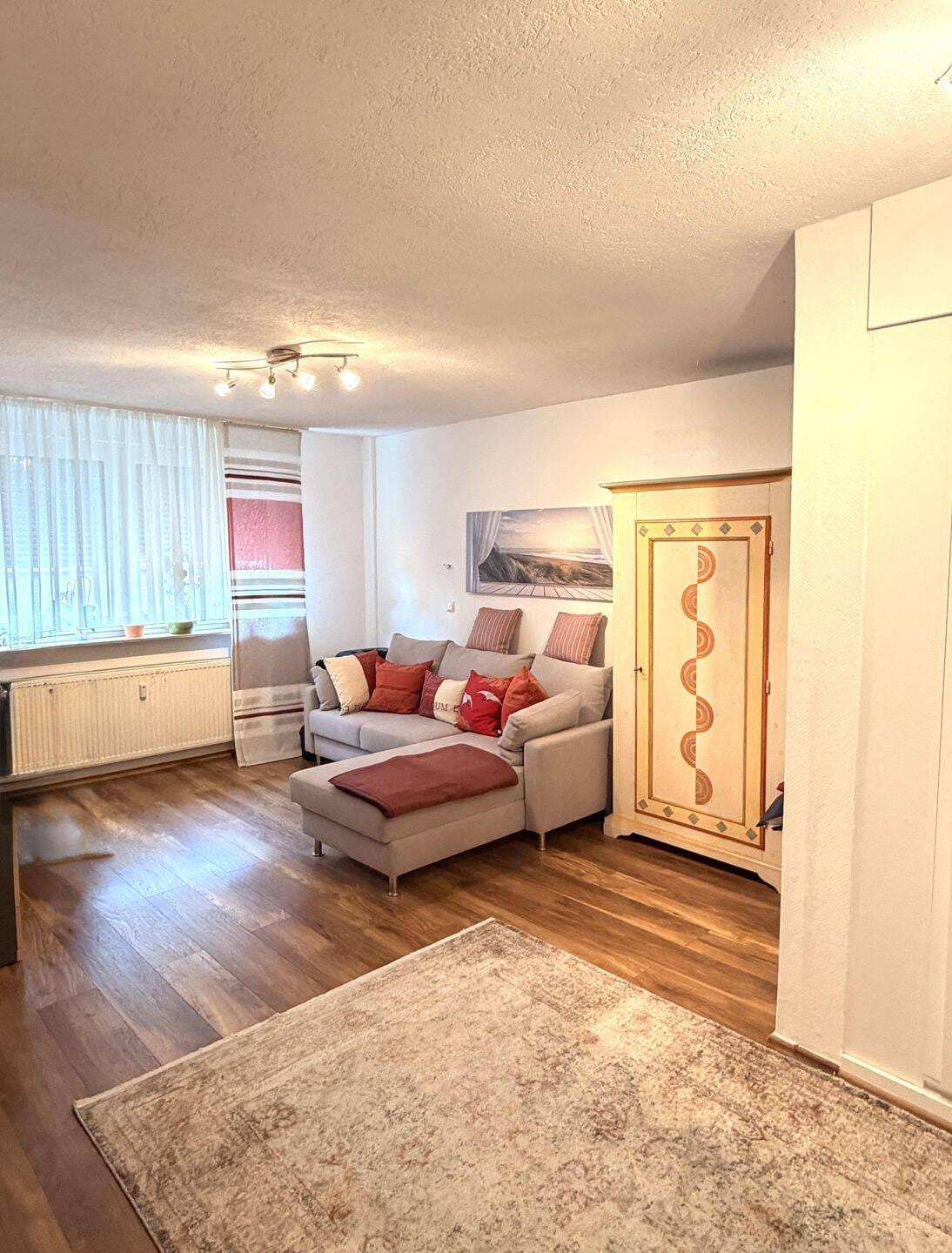 Immobilie in Maintal - Bungalow-Feeling -  modernisierte Erdgeschosswohnung mit großem geschützten Außenbereich - Bild 4
