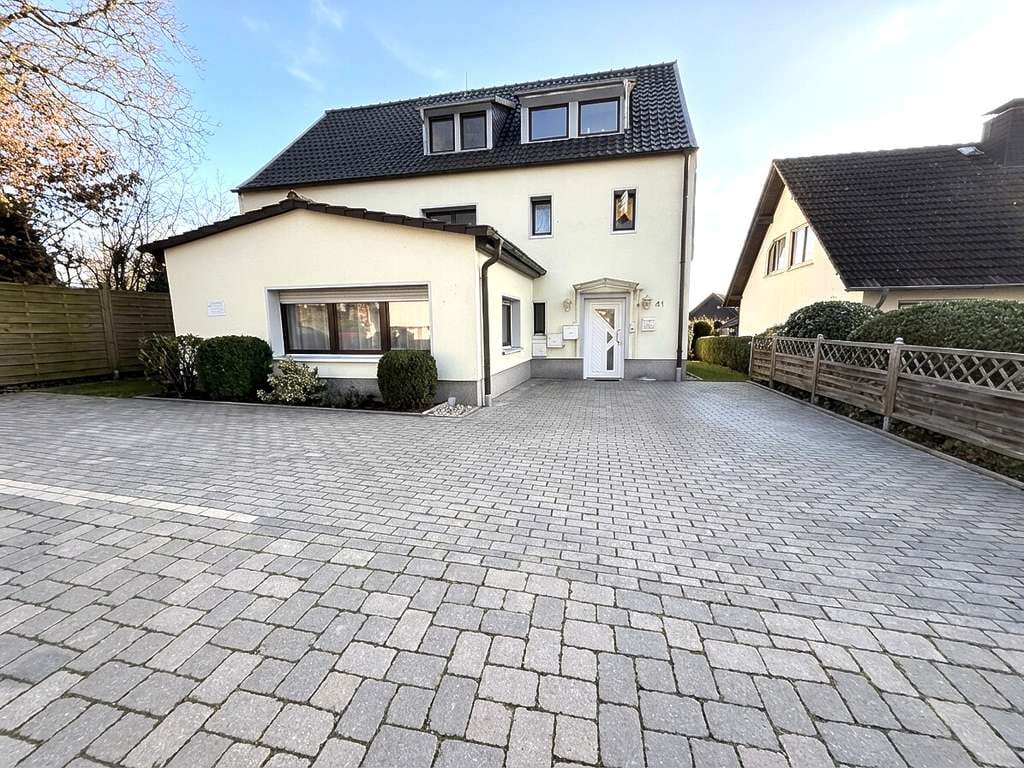 Immobilie in Ruppichteroth - Gepflegtes 3-Familienhaus in Winterscheid - Bild 0