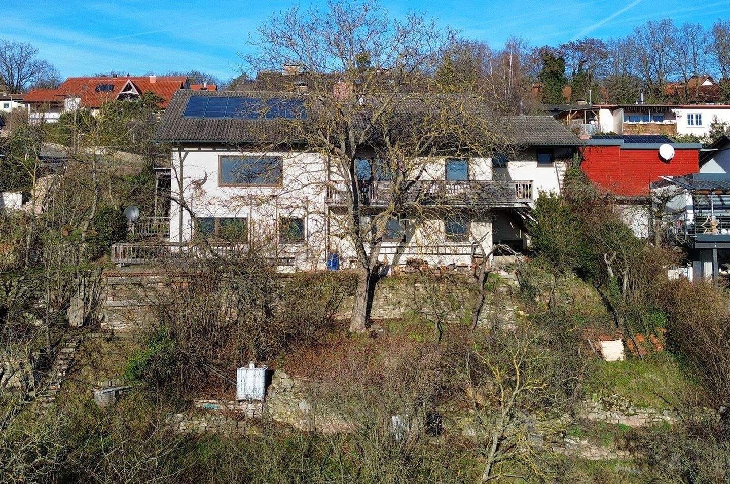 Immobilie in Ebelsbach - Charmantes, großzügiges und lichtdurchflutetes Traumhaus mit imposanten Weitblick und Einliegerwohnung - Bild 4