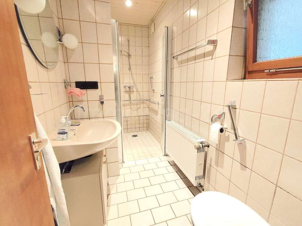 Immobilie in Breuna - ++ FREISTEHENDES EINFAMILIENHAUS MIT VIELEN DETAILS IN GUTER LAGE!! ++ - Bild 4