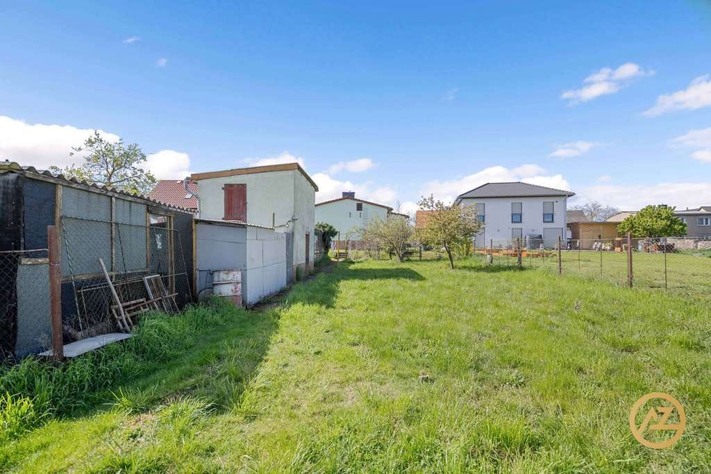 Immobilie in Hohe Börde - "Solides Haus mit großem Grundstück und Sanierungspotenzial in ruhiger Lage" - Bild 3