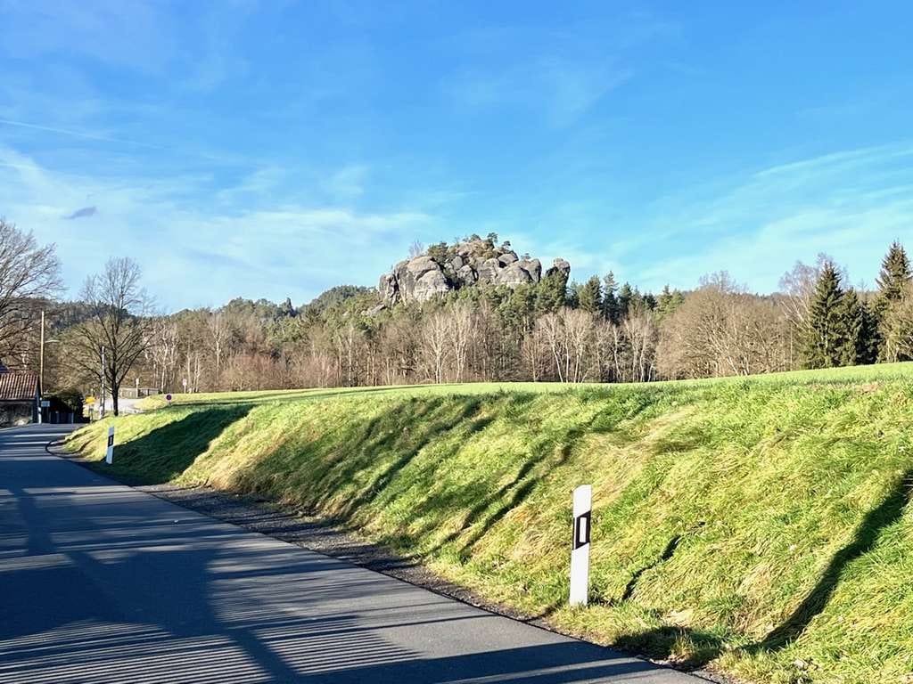 Immobilie in Bad Schandau - Eines der letzten Baugrundstücke für ein Einfamilienhaus mit ELW in der Sächsischen Schweiz! - Bild 0