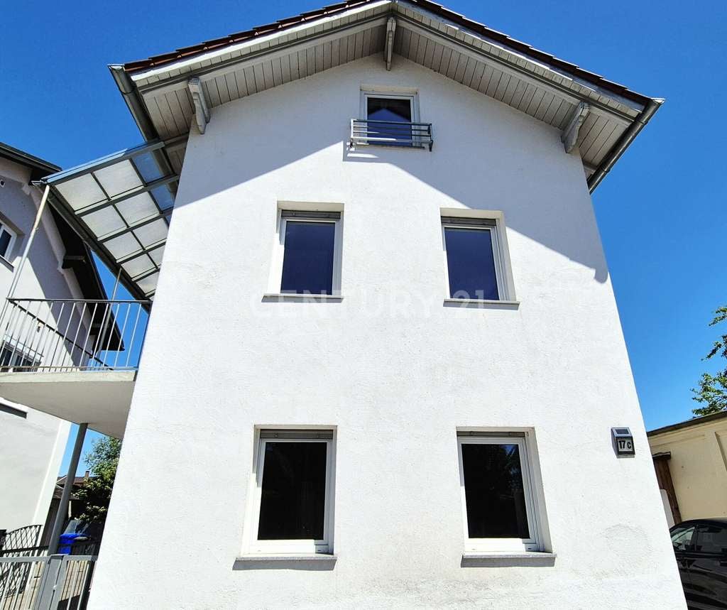 Immobilie in Altötting - ***Zwei Häuser, ein Preis: Zwei voll sanierte Doppelhaushälften*** - Bild 2