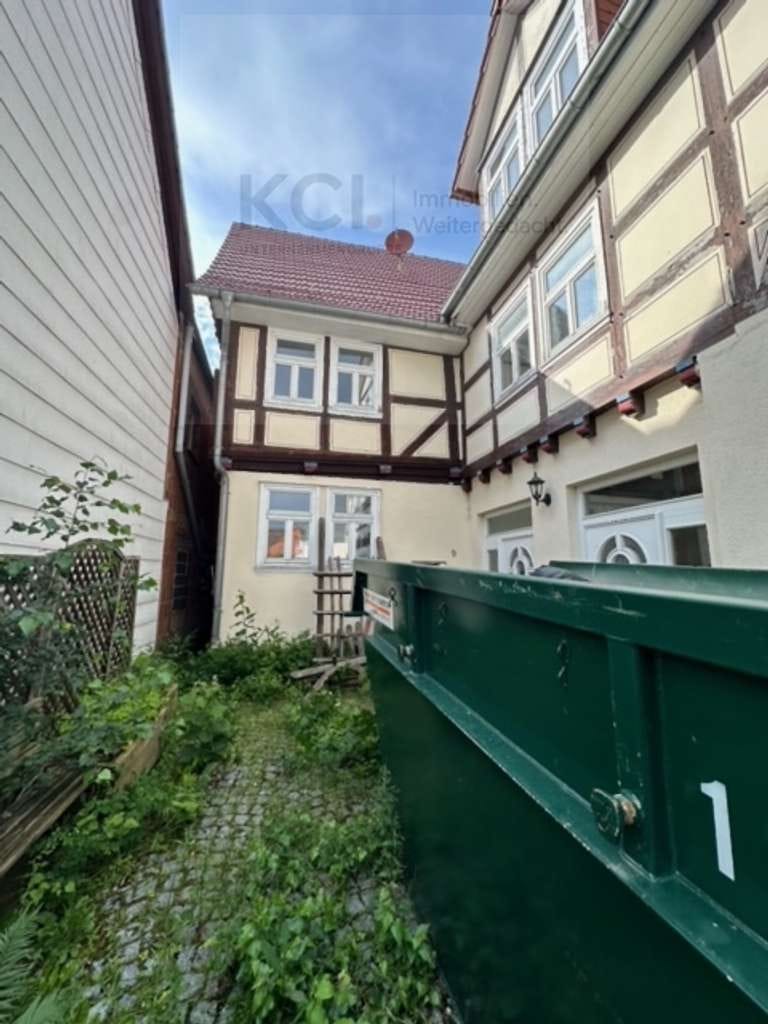 Immobilie in Großalmerode - Großzügiges Zweifamilienhaus In Laudenbach - Entfalten Sie Ihr Potenzial - Bild 1