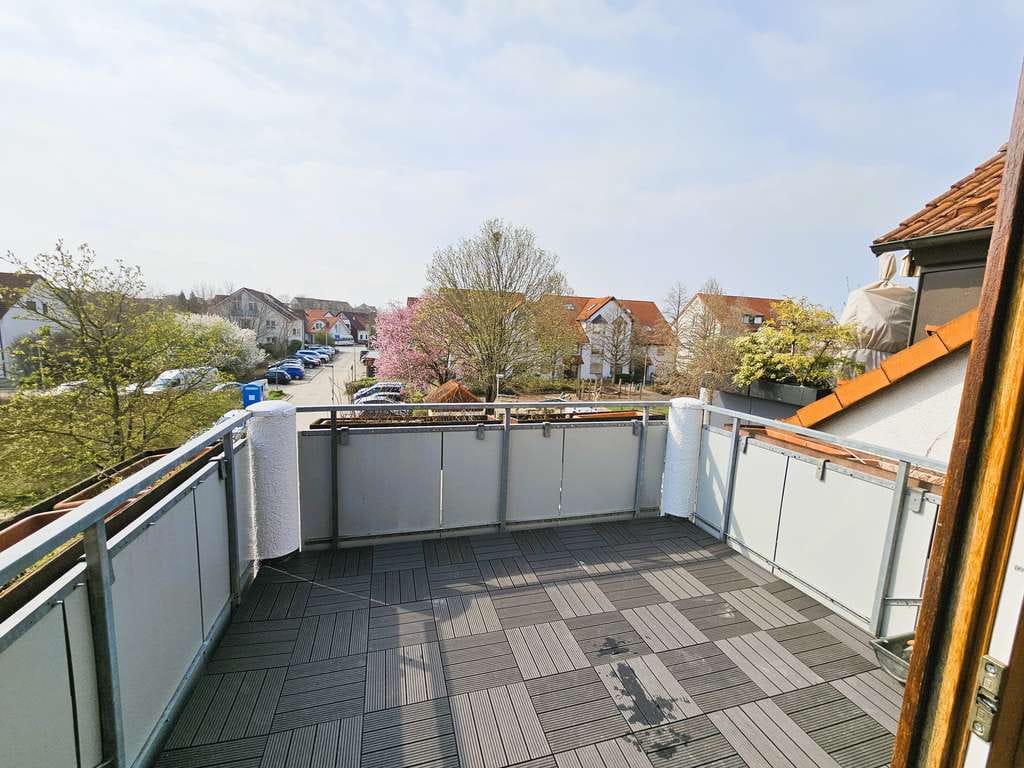 Immobilie in Möglingen - Moderne 3-Zimmer Maisonette in Möglingen, ca. 93 qm (Grundfläche ca. 102 qm) mit Balkon - Bild 2