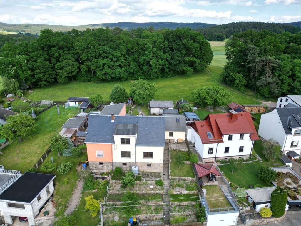 Immobilie in Hartmannsdorf bei Kirchberg - Ihr Projekt im Grünen: entkernte Doppelhaushälfte mit idyllischem Ausblick - Bild 2