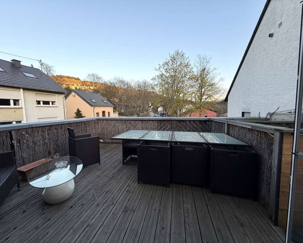 Immobilie in Kasel - Geschmackvolles Reihenendhaus mit Sonnenterrasse und Carport! - Bild 2