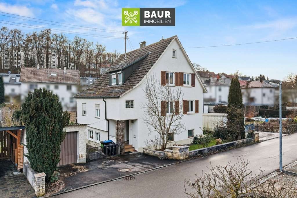 Immobilie in Blaustein - 360° I Ruhig wohnen, zentral leben: Zweifamilienhaus mit Garage mitten in Blaustein! - Bild 0