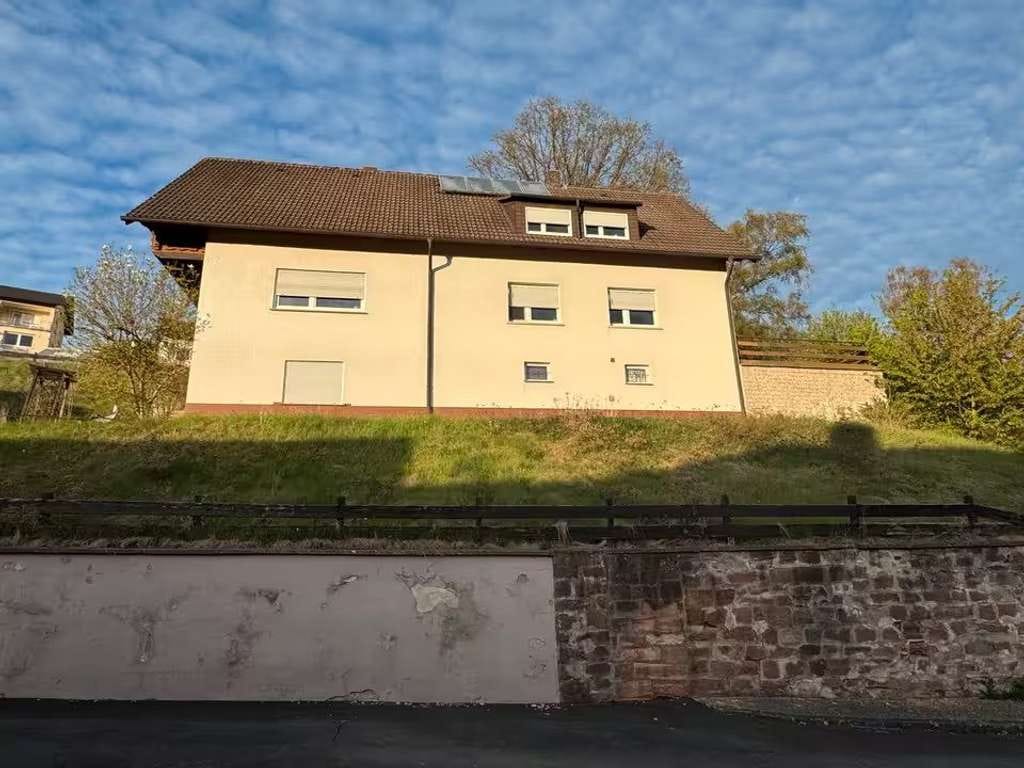Immobilie in Burghaun - Burghaun, 1-2 Fam. Haus - Bild 4