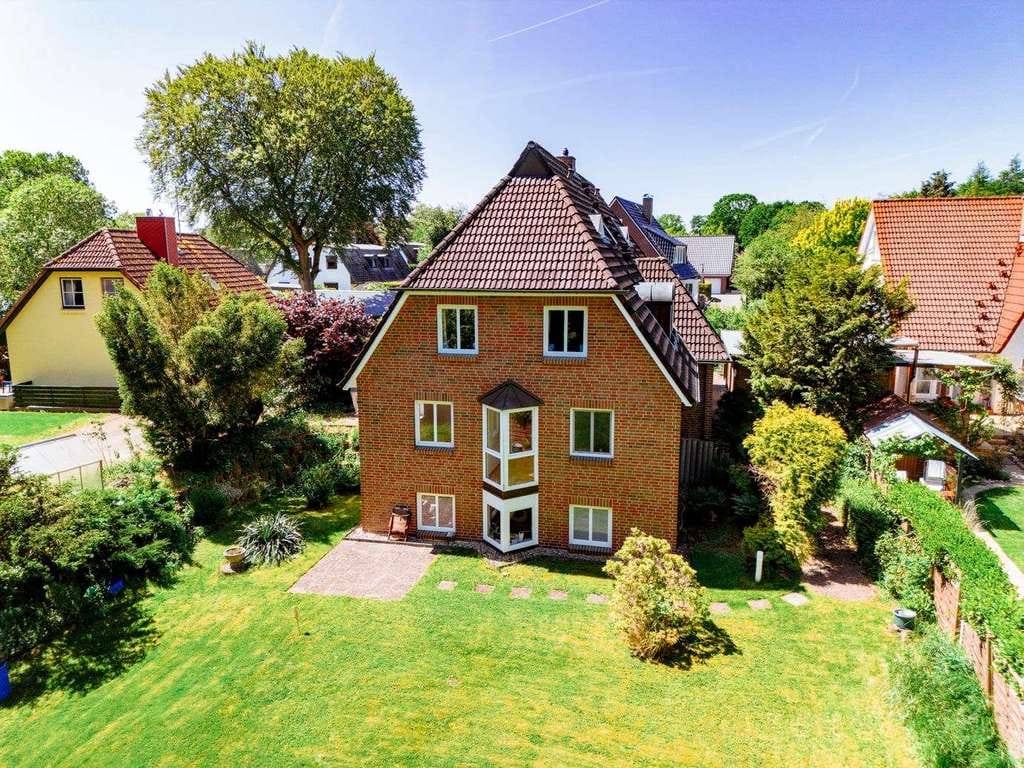 Immobilie in Witzhave - Attraktive Kapitalanlage vor den Toren Hamburgs – gepflegtes Mehrfamilienhaus mit 5 Wohneinheiten - Bild 1