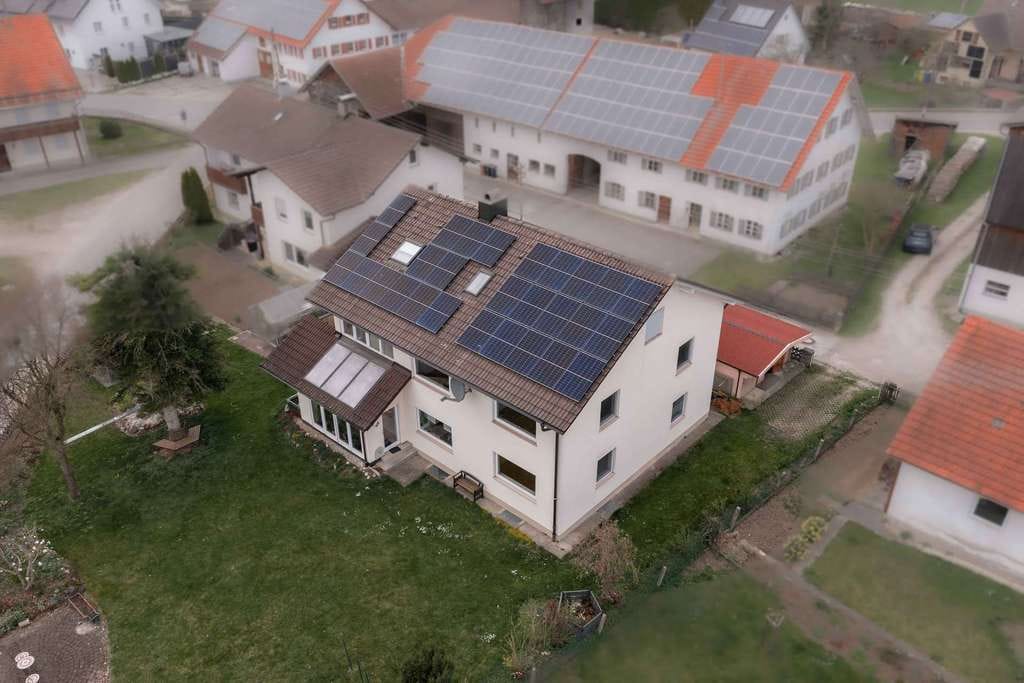 Immobilie in Jengen - Flexibel.Zukunftsfähig.Familiär - Zweifamilienhaus auf großzügigem Grundstück & Ausbaupotenzial - Bild 2