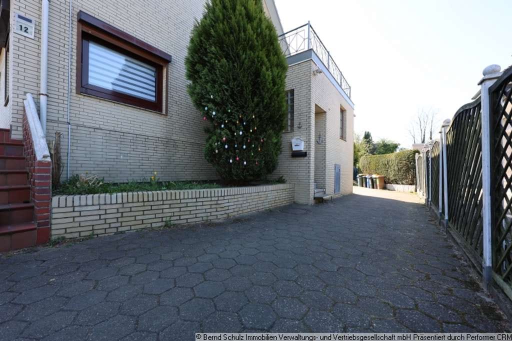 Immobilie in Schenefeld - geräumige Doppelhaushälfte mit großem Garten - nach WEG aufgeteilt! - Bild 3
