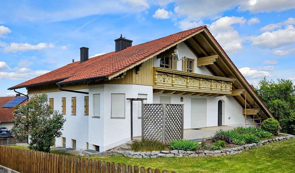 Immobilie in Reisbach - Attraktives  gepflegtes Zweifamilienhaus, Reisbach-Ortsteil Griesbach - Bild 3