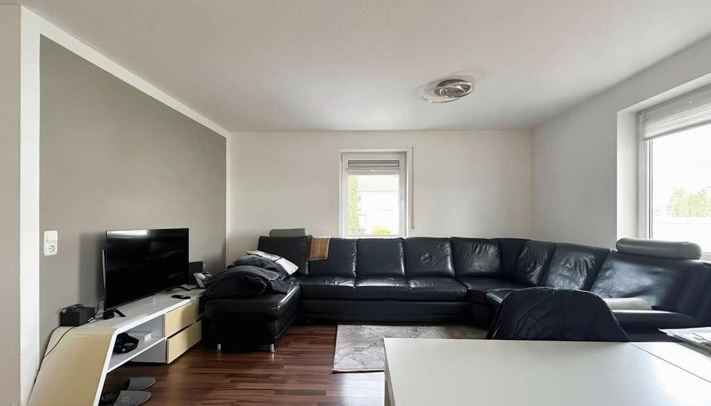 Immobilie in Jettingen - Sonnige Wohnqualität: Helle Wohnung mit Wintergarten und großzügiger Dachterrasse - Bild 1