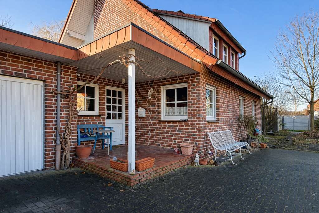 Immobilie in Herzebrock-Clarholz - Familienglück beginnt hier: Ihr neues Zuhause in bester Lage! - Bild 1