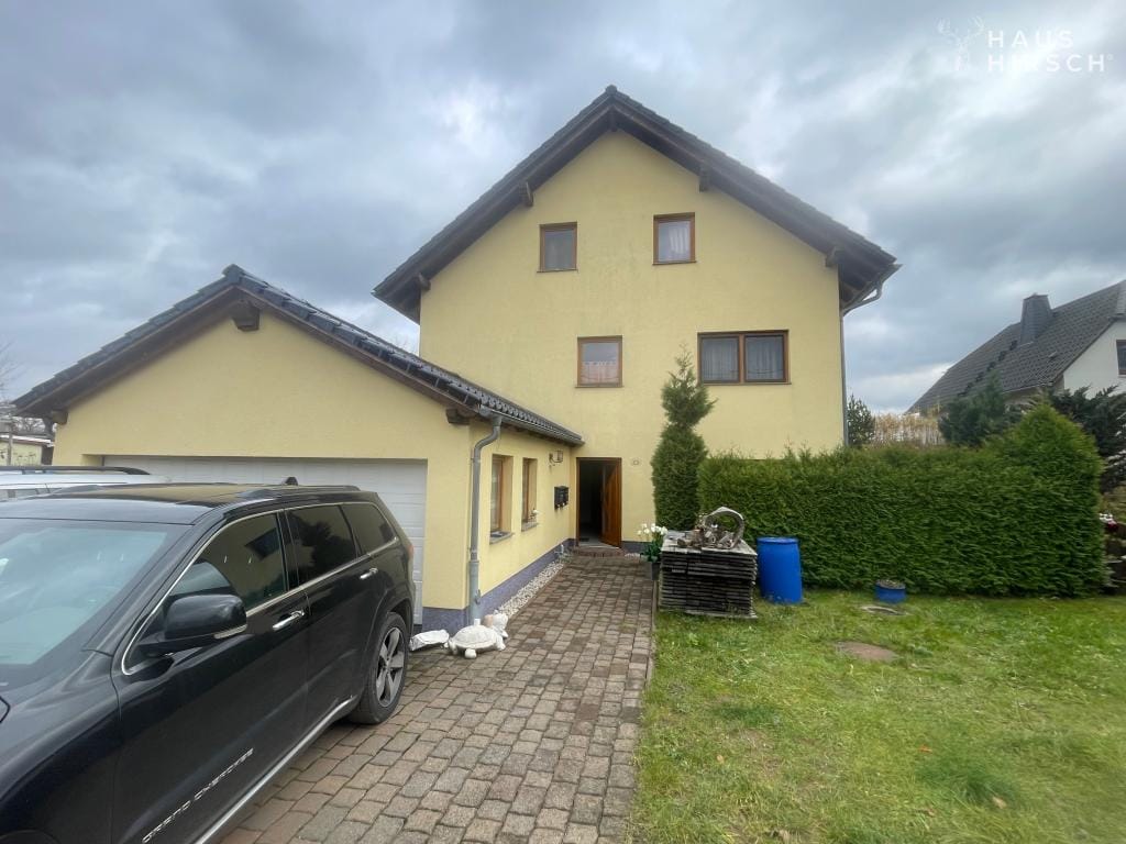 Immobilie in Oberschöna - Einfamilienhaus mit Einliegerwohnung und Eisküche für vielseitige Nutzung! - Bild 0