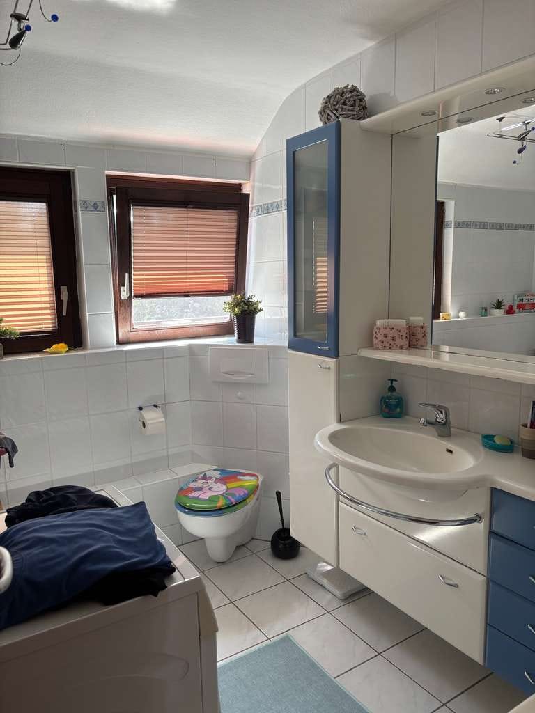Immobilie in Bad Salzdetfurth - Zweifamilienhaus ab Juni zum Einzug frei in Groß Düngen - Bild 3