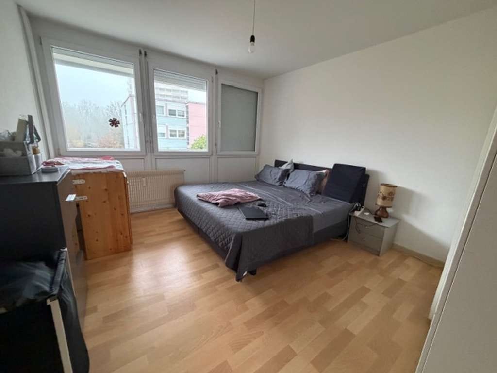 Immobilie in Umkirch - Gutgeschnittene 3-Zimmer-Wohnung mit Balkon und TG-Stellplatz in Umkirch - Bild 2
