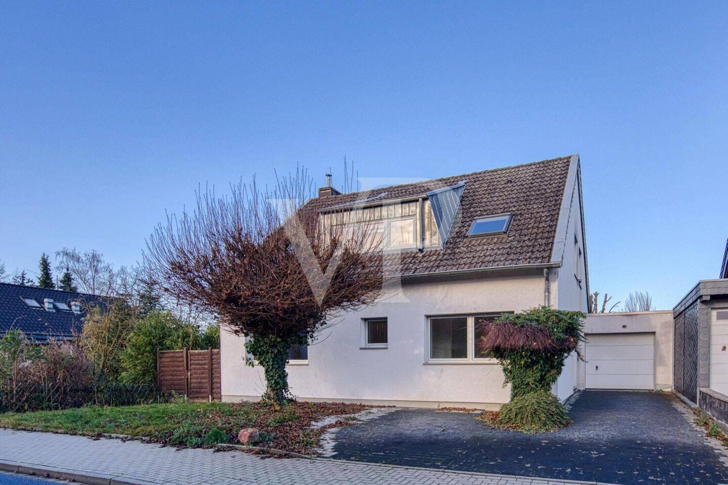 Immobilie in Nörvenich - Schönes Zuhause mit Wintergarten und großem Garten - Bild 0