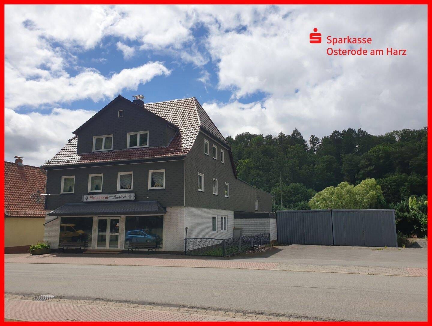 Immobilie in Walkenried - Gute Lage! Wohn- und Geschäftshaus mit Garagen und Parkfläche im Südharz! - Bild 0
