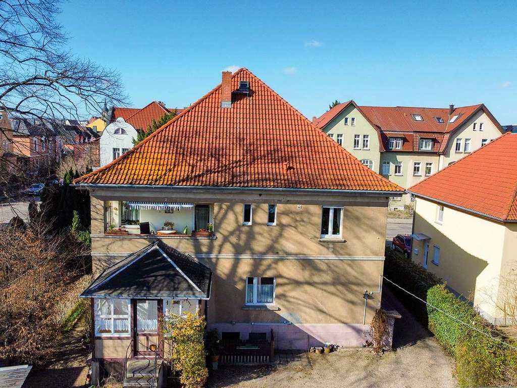 Immobilie in Naumburg (Saale) - Ehemaliges Schwestern-/Vikarshaus in attraktiver Zentrumsrandlage - Bild 2