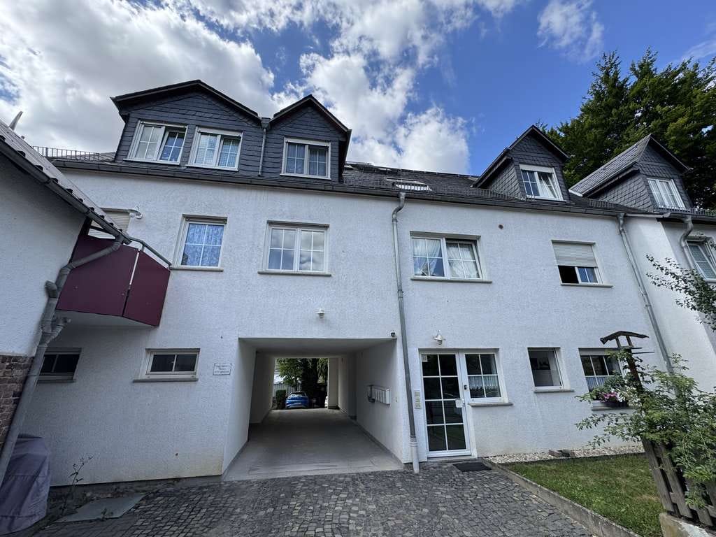 Immobilie in Nastätten - Charmante Maisonettewohnung (60 m²) mit Studio und Balkon mit Blick ins Grüne - Bild 2