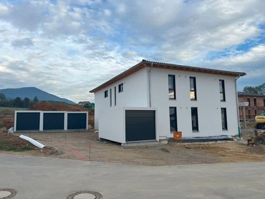 Immobilie in Bad Kötzting - !!!Gelegenheit: 3-Zimmer-Wohnung mit 82m², 30m² Keller/Hobbyraum und Garage!!! - Bild 0