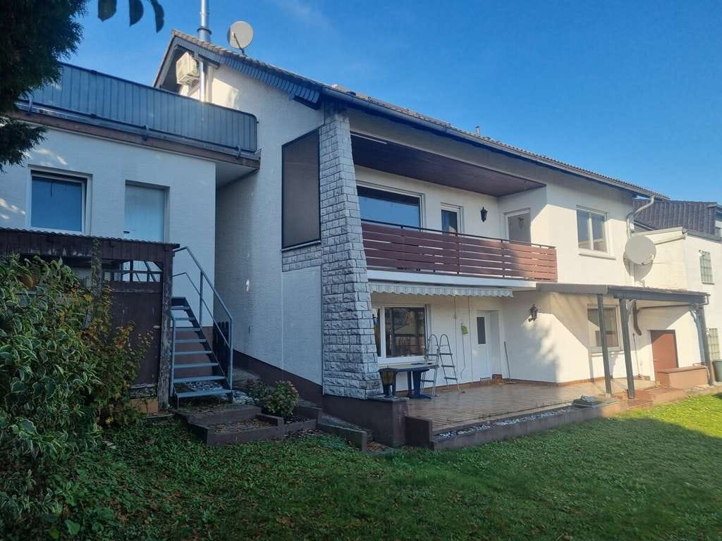 Immobilie in Nidderau - 1-2-Familienhaus in schöner und ruhiger Lage - Bild 2