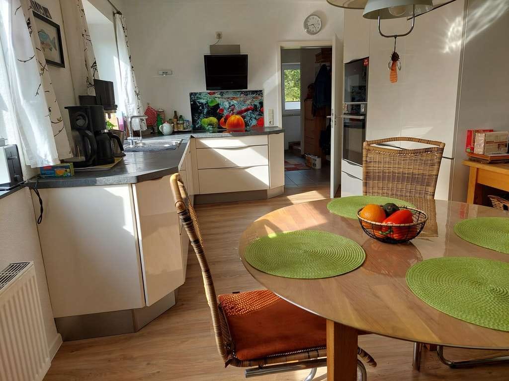 Immobilie in Steinberg - Einfamilienhaus mit separater Einliegerwohnung - Bild 4