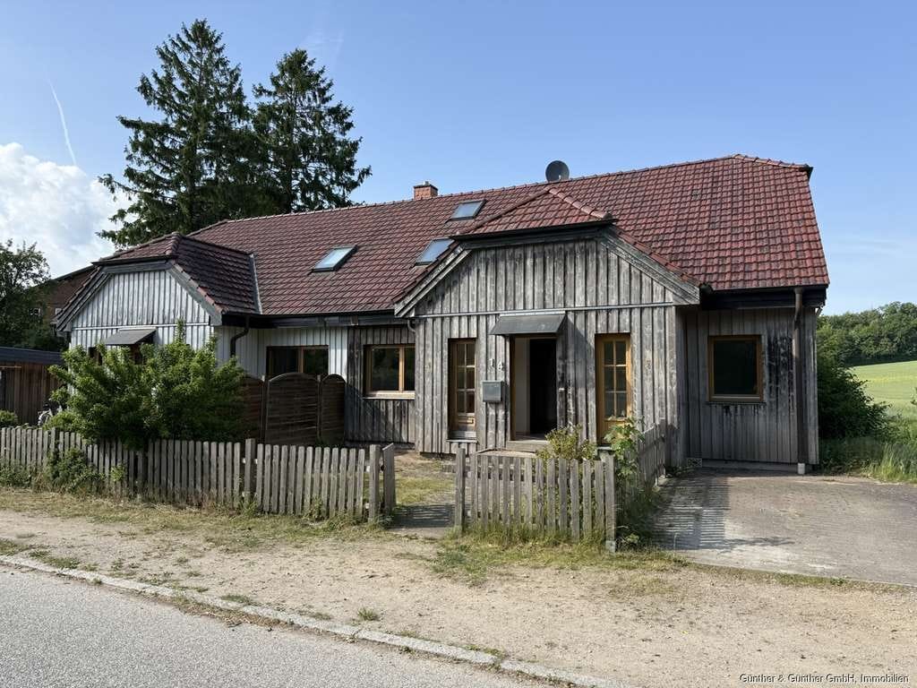 Immobilie in Ahrensbök - Sonniges Zweifamilienhaus - Mehrgenerationenwohnen in Ahrensbök Lebatz - Bild 0