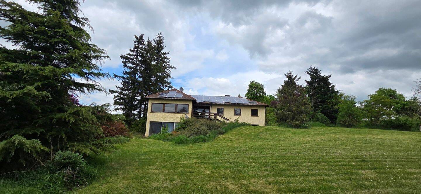 Immobilie in Markt Bibart - Bungalow ( stark sanierungsbedürftig) in schöner Lage mit riesigem Garten - Bild 2