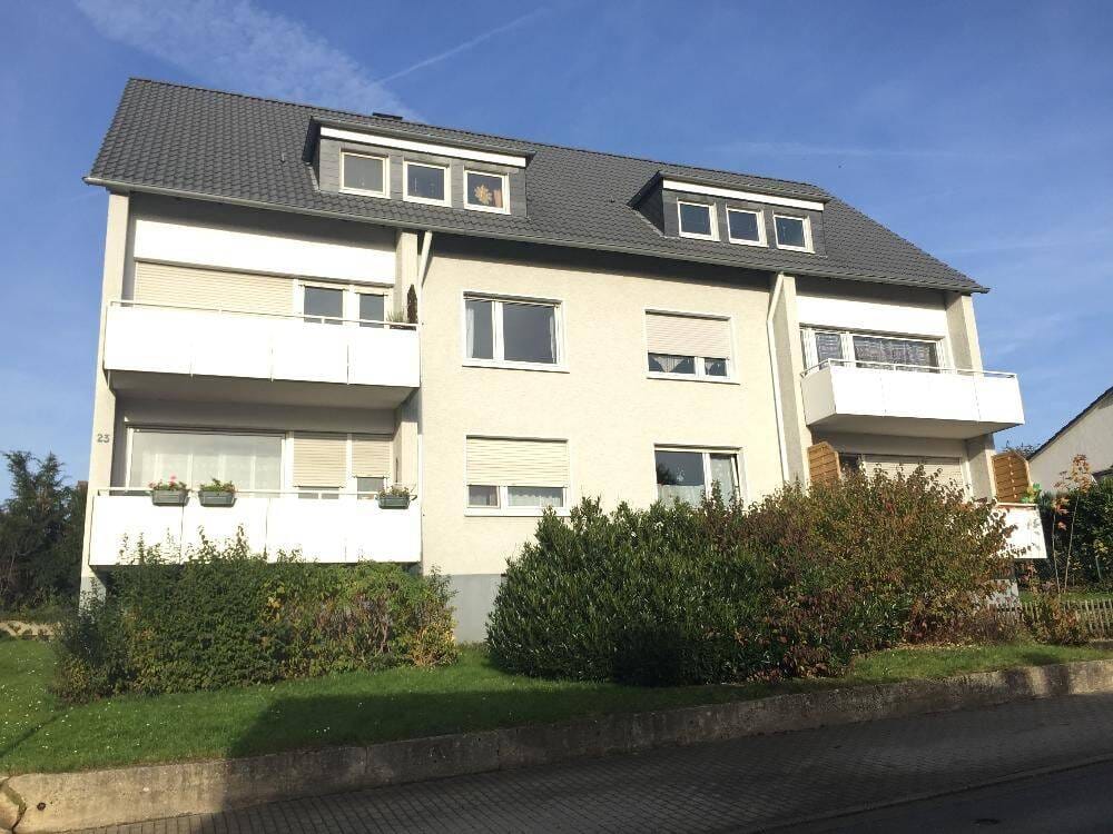 Immobilie in Unna - Solides Mehrfamilienhaus mit 6 Wohnungen und Garage - Bild 0