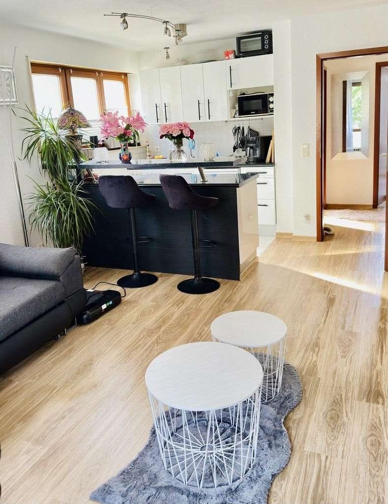 Immobilie in Kernen im Remstal - Wohnen im idyllischen Remstal: Helle 2-Zimmer-Wohnung mit Balkon - Bild 1
