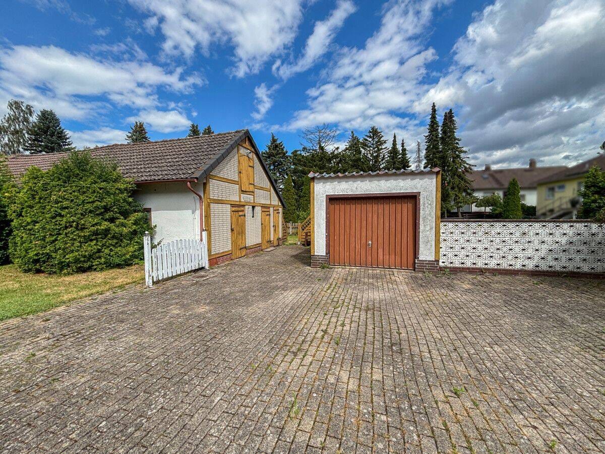 Immobilie in Langelsheim - Familienfreundliches Wohnen mit großem Grundstück in Astfeld - Bild 3