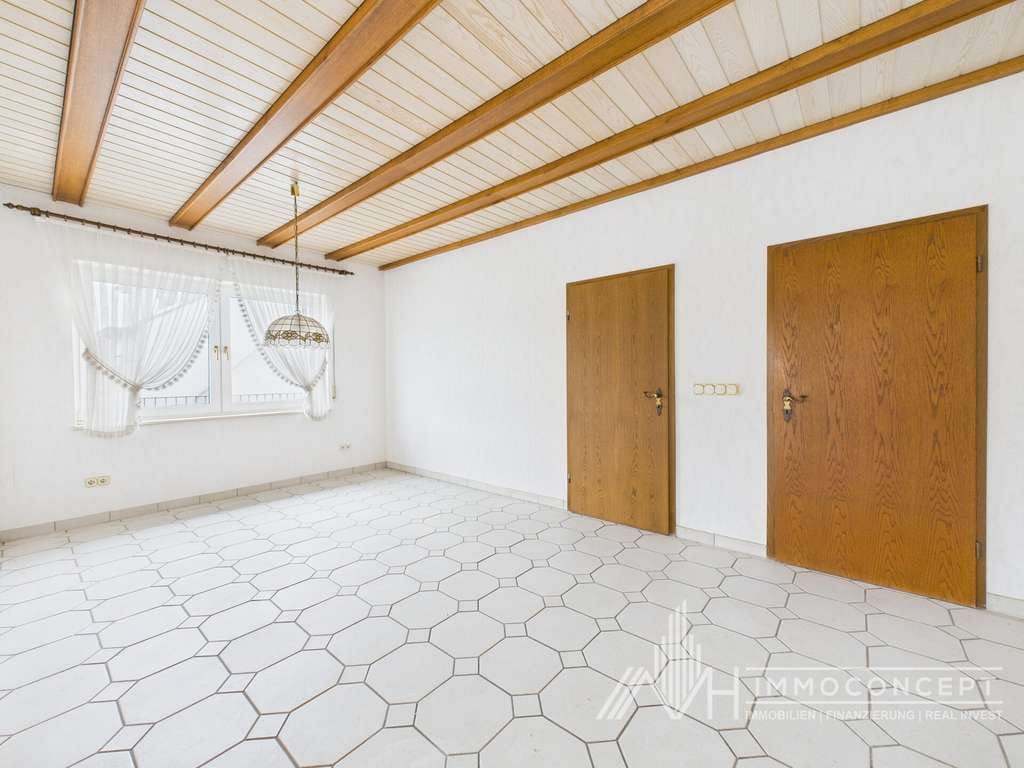 Immobilie in Kröv - Wohn- und Geschäftshaus | Lagerfläche | Ladenlokal | Wohnung modernisiert | 54536 Kröv - Bild 4