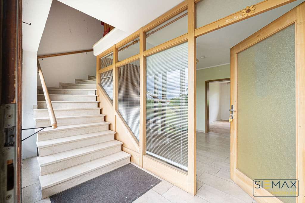 Immobilie in Gaimersheim - Familienglück gesucht? – Charmantes Wohnhaus mit Südgarten & viel Potenzial in Gaimersheim - Bild 3