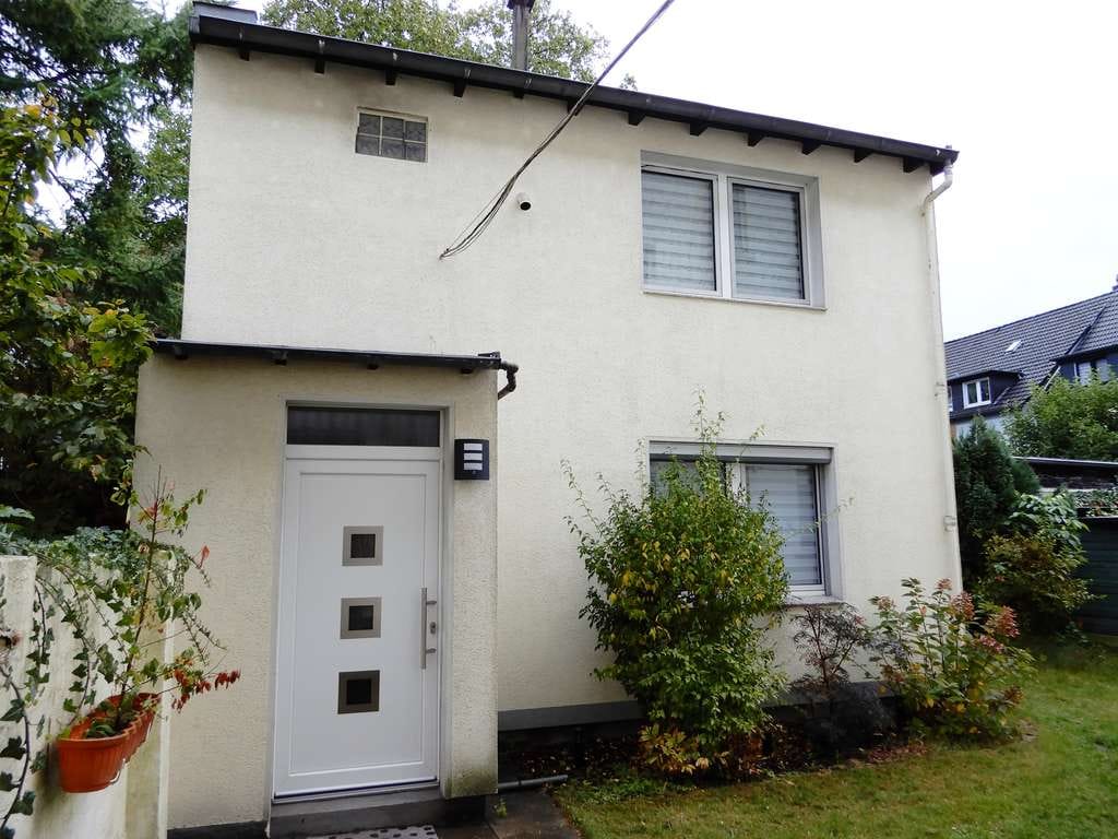 Immobilie in Oberhausen - #Charaktervolles Mehrfamilienhaus von 1927 mit markanter Klinkerfassade der 1920er Jahre# - Bild 2