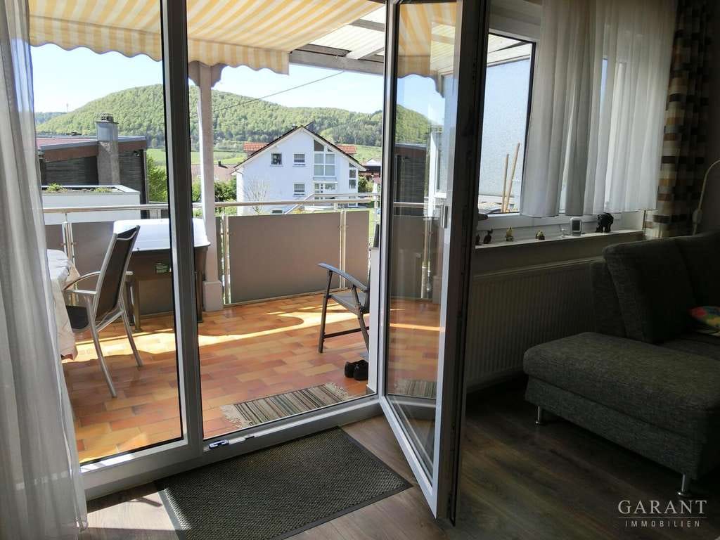 Immobilie in Bad Überkingen - Modernisiertes Einfamilienhaus in traumhafter Umgebung, inkl. Einbauküche und Garage - Bild 1
