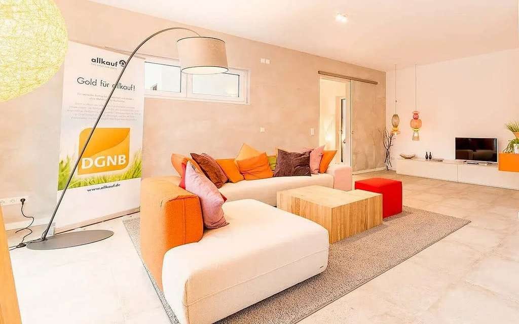 Immobilie in Postbauer-Heng - City Villa 4 V3 - Eleganz und Komfort vereint in moderner Stadtvilla - Bild 2