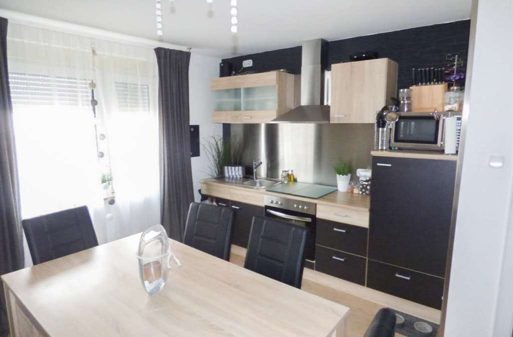 Immobilie in Übach-Palenberg - Ein-/Zweifamilienhaus mit Garten und Garage in Übach-Palenberg - Bild 4